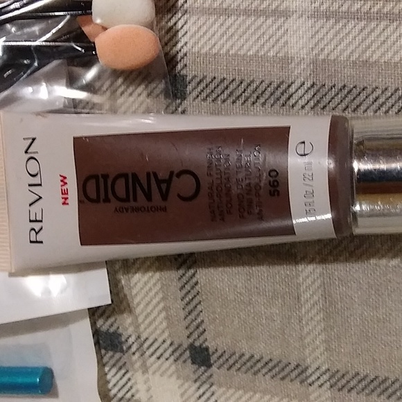 Makeup - Picture 8 of 9